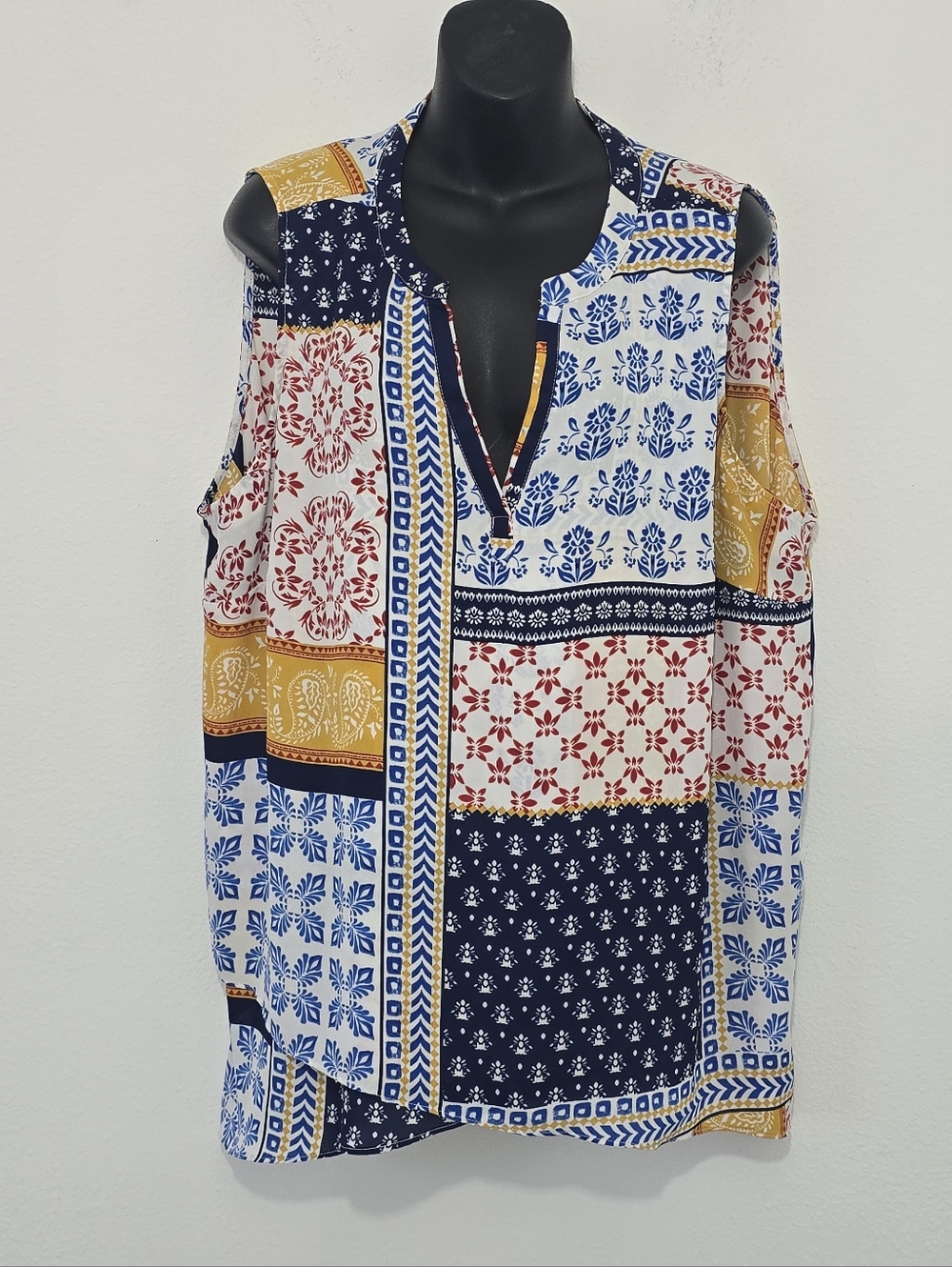 Zac & Rachel Sleeveless Floral Patchwork Tank Top Blouse